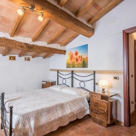 Gorgeous Home In Montalcino With Kitchen Exterior photo