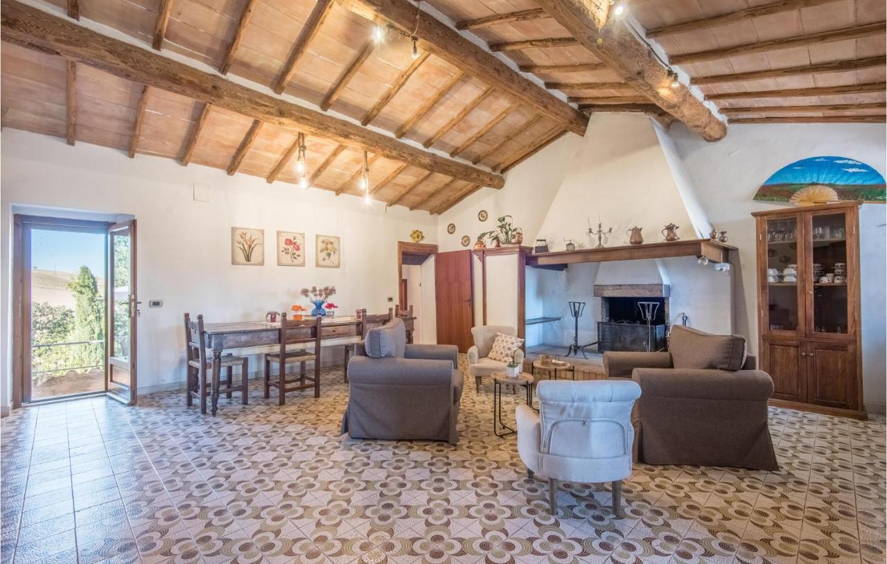 Gorgeous Home In Montalcino With Kitchen Exterior photo