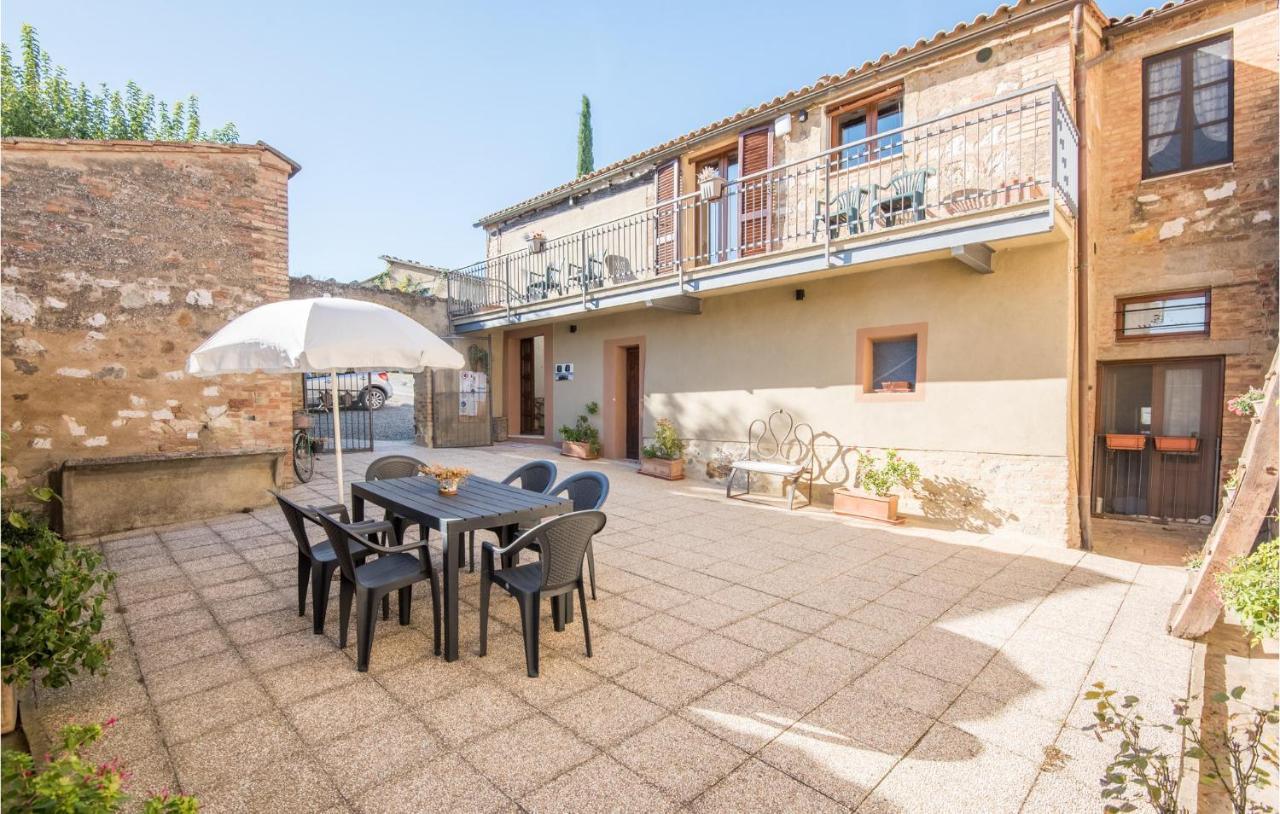 Gorgeous Home In Montalcino With Kitchen Exterior photo