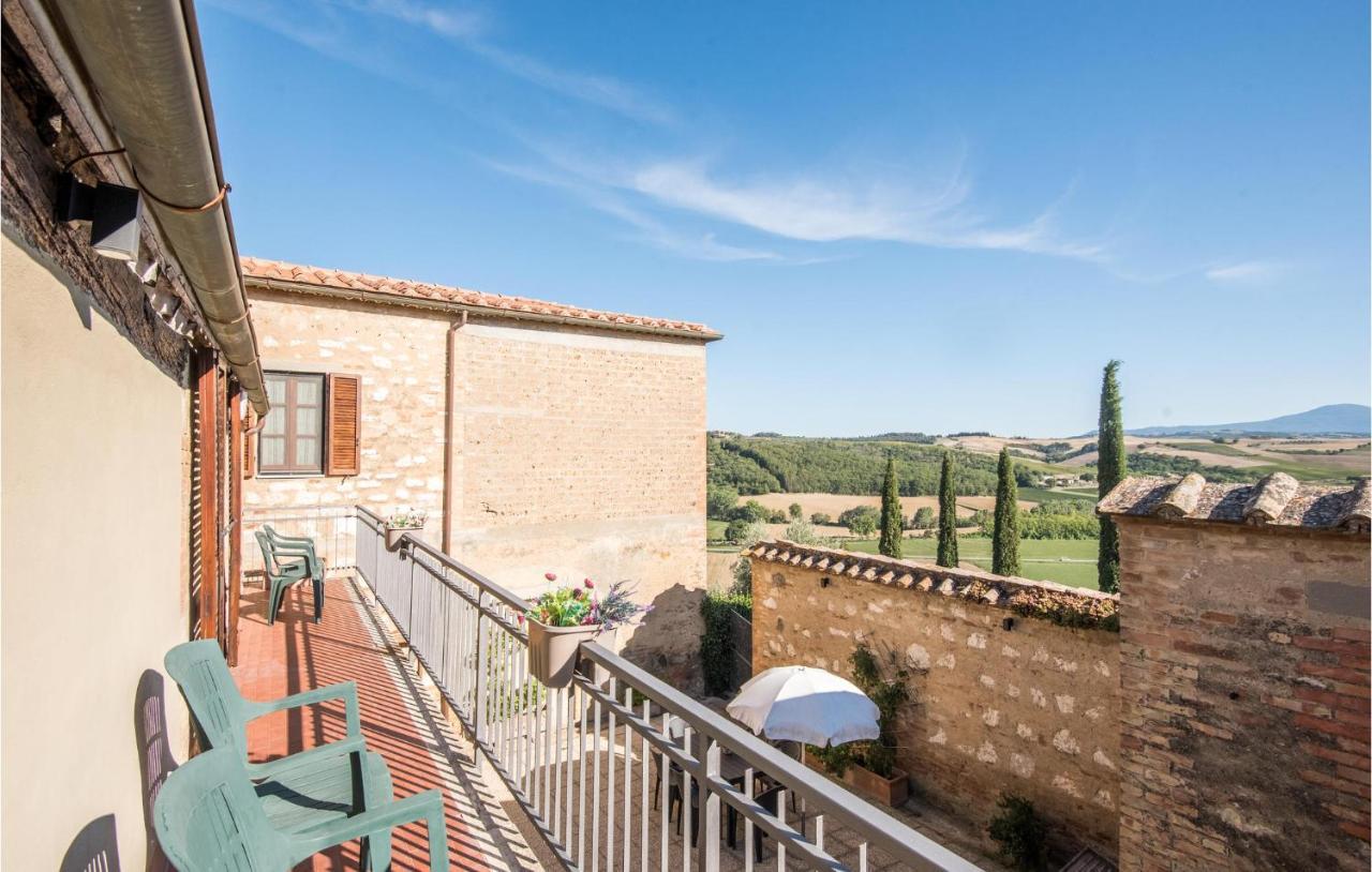 Gorgeous Home In Montalcino With Kitchen Exterior photo